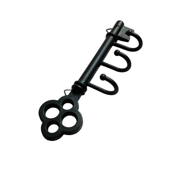 Classic Key Design Wall Mounted Hook Rack with 3 Hooks - Picture 2 of 4